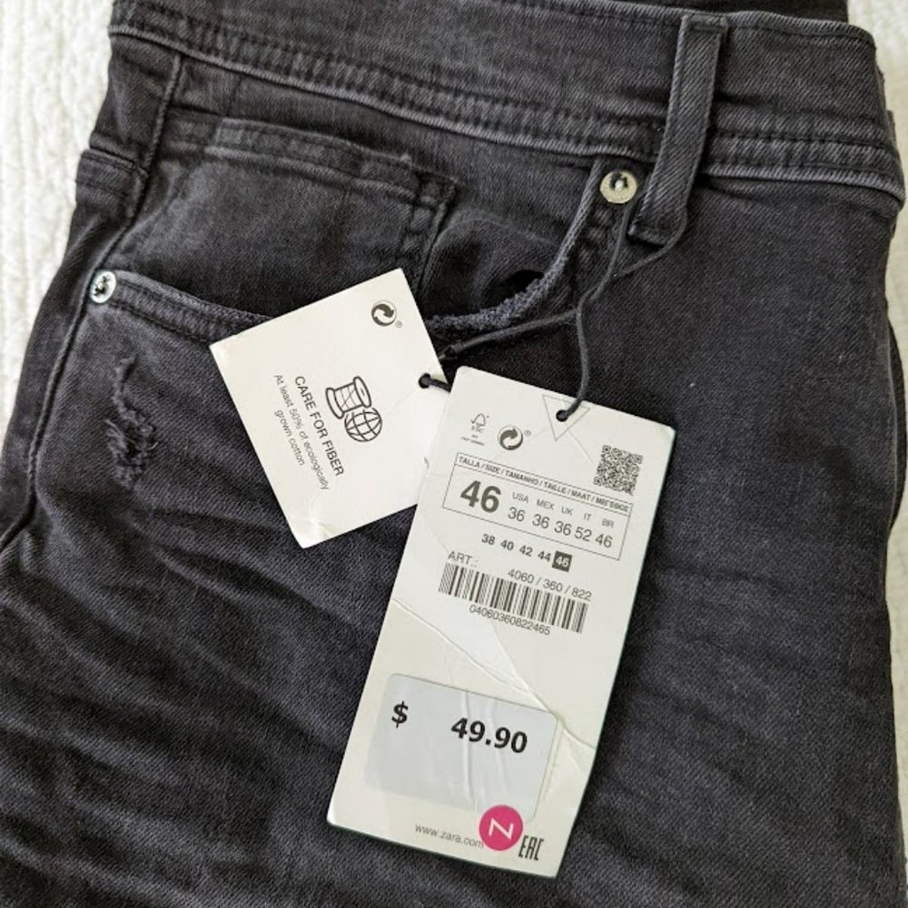 NWT Zara Skinny Cropped Fit Distressed Jeans - Size 36 - Picture 3 of 9